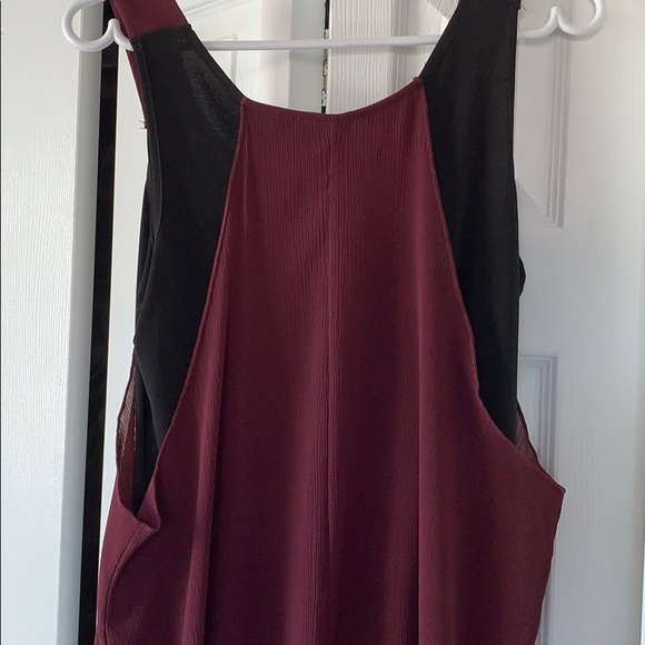 Mid thigh dress - Picture 7 of 8